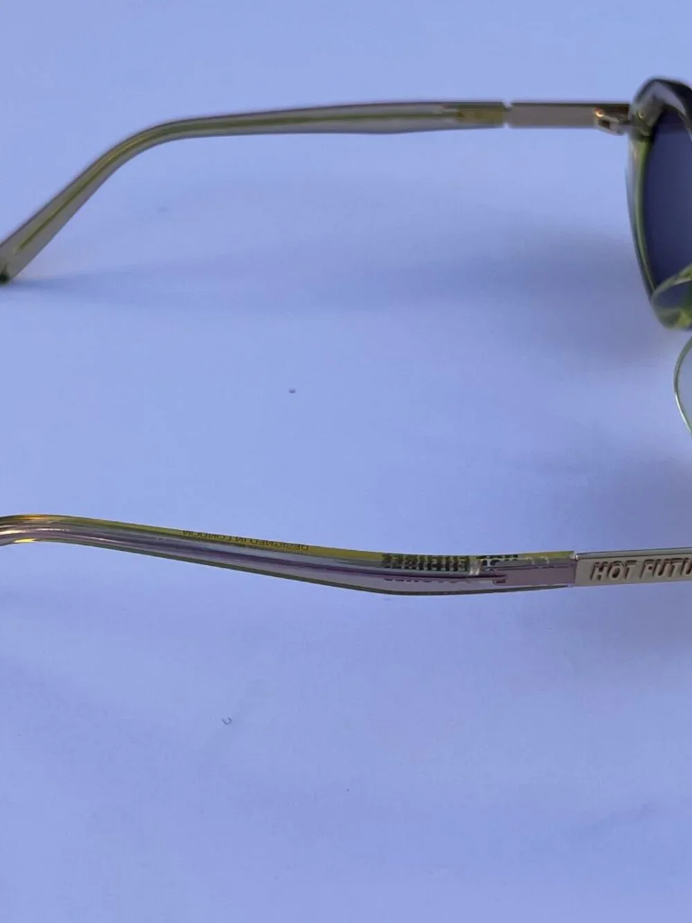 Hot Futures - Good Vibrations Sunglasses - UNISEX